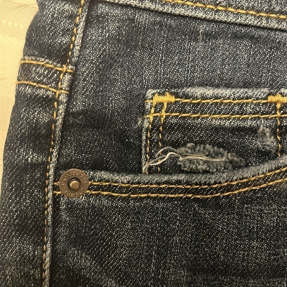 NWT Universal Thread Shorts - Picture 3 of 15